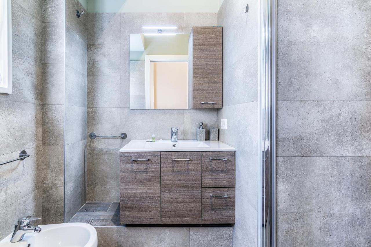Mora Apartment Milan Exterior photo